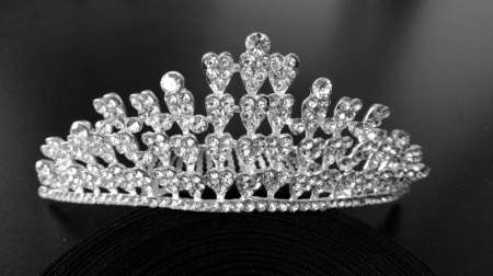 Tiara B4112-14205.