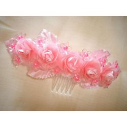 Rózsaszín fejdísz 