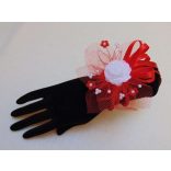 Csuklódísz piros-fehér gyöngysoros pánttal 