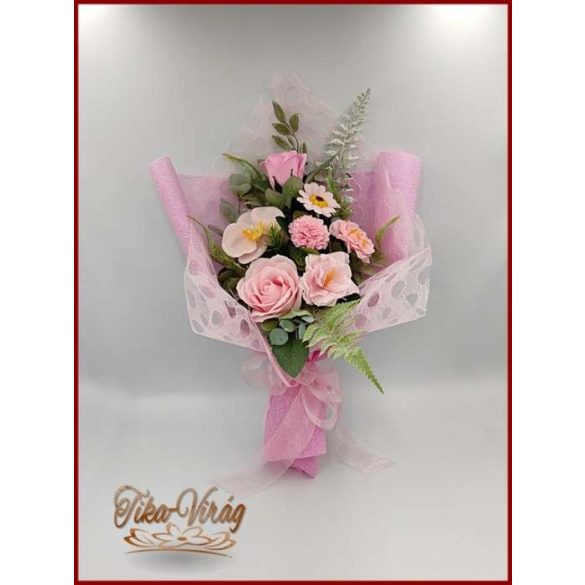 Rózsaszín szappan-virág csokor 