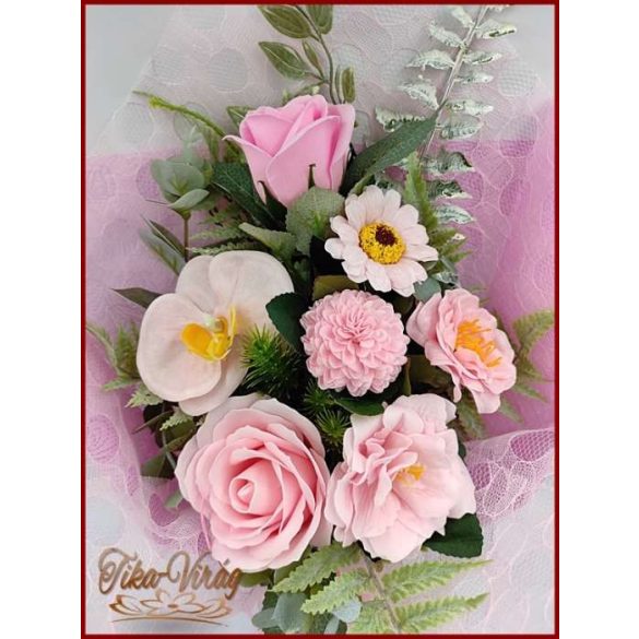 Rózsaszín szappan-virág csokor 