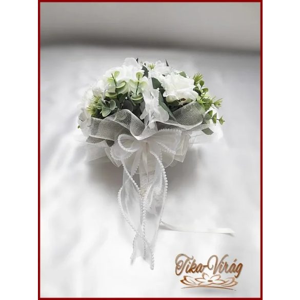 Fehér rózsás örök csokor 