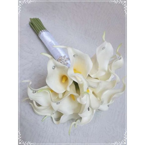 24 virágos Fehér Kála örök-csokor 