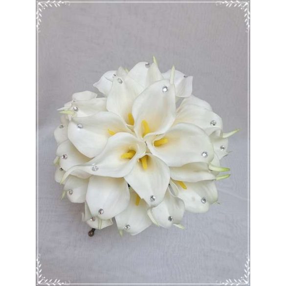 24 virágos Fehér Kála örök-csokor 