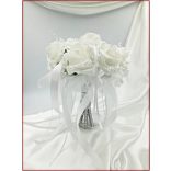 7 virágos 7 felé-szétrepülő dobócsokor fehér-rózsából 