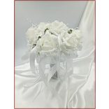 7 virágos 7 felé-szétrepülő dobócsokor fehér-rózsából 