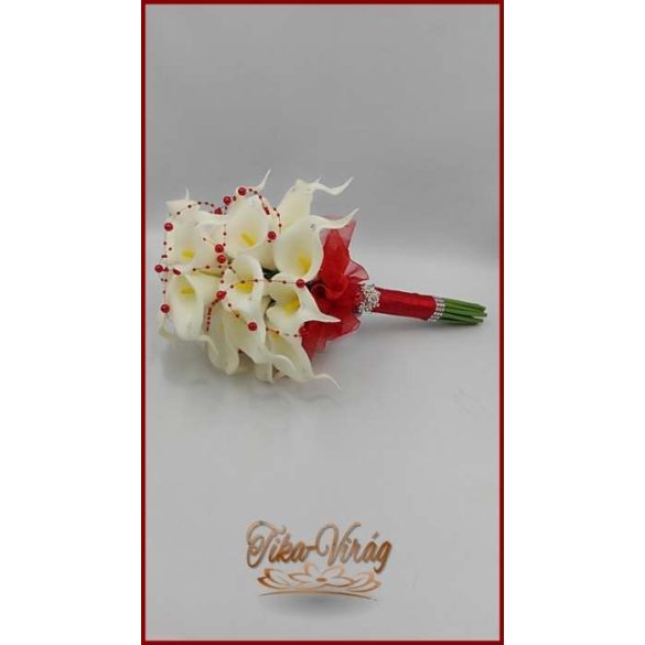 24 virágos Fehér Kála örök-csokor piros díszítéssel 