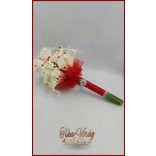 24 virágos Fehér Kála örök-csokor piros díszítéssel 