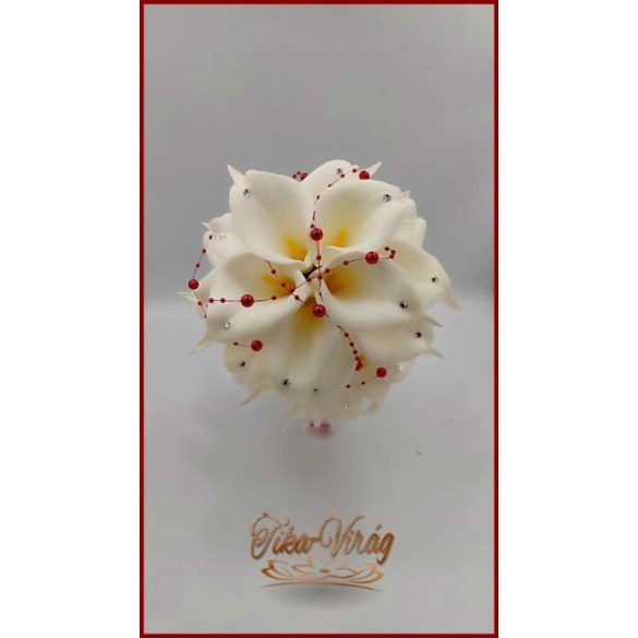 24 virágos Fehér Kála örök-csokor piros díszítéssel 