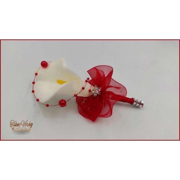 24 virágos Fehér Kála örök-csokor piros díszítéssel + kitűzővel 