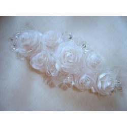 Fejdísz fehér ezüst gyöngy díszítéssel 