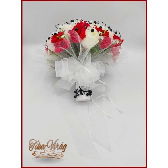 25 szálas fehér-piros rózsás - fekete díszítésű örök-csokor 