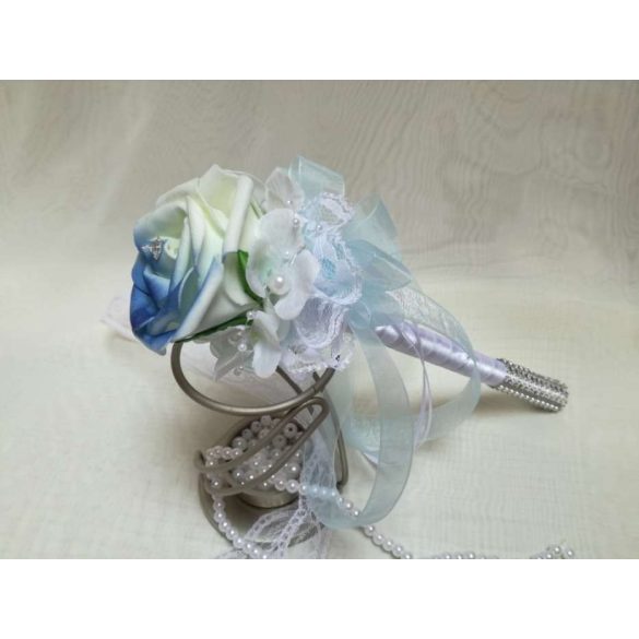 Vintage színű kék-fehér dobó, koszorúslány, vagy köszöntő örök-csokor 