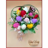 16 szál vegyes tulipánokból áll szappanvirág-box 