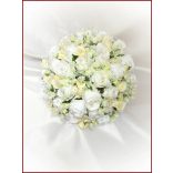 25 szálas fehér-ekrü rózsás örök-csokor 