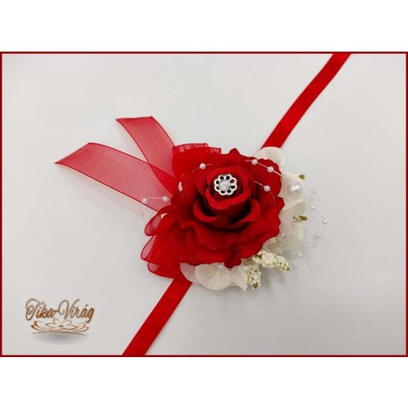 7 virágos Piros rózsa-örök csokor + kitűzővel + csuklódísszel 