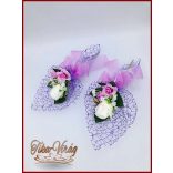 Fehér rózsás-lila díszítésű szülő-köszöntő örök-csokor 