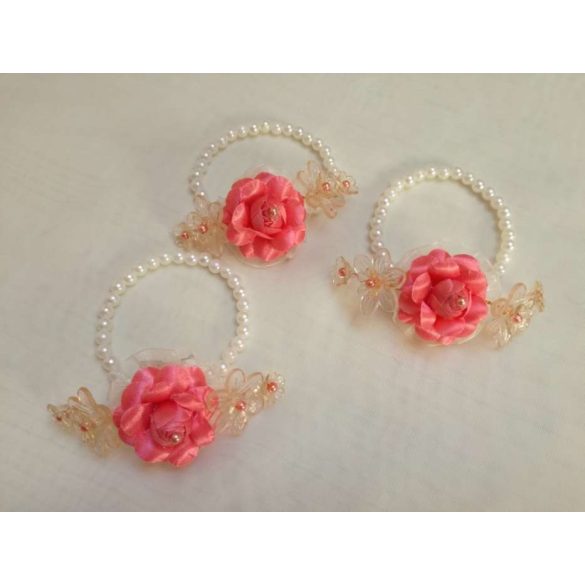 Korall-ekrü csuklódísz 