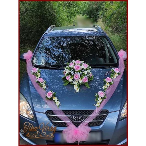 Rózsaszín rózsás-fehér kálás autódísz- rózsaszín organza díszítéssel 