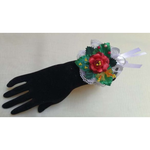 Kalocsai motívumos csuklódísz gyöngysoros pánttal 