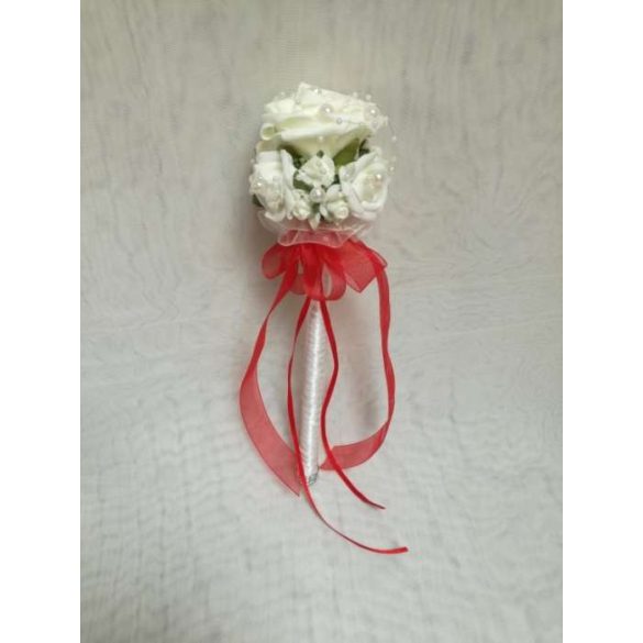 Ekrü-piros szalaggal dobó, koszorúslány vagy köszöntő örök-csokor 