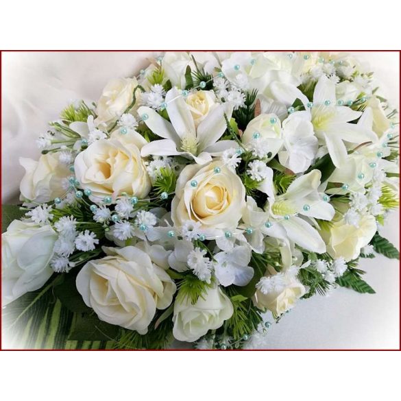 Ekrü-fehér türkiz díszítésű asztaldísz 