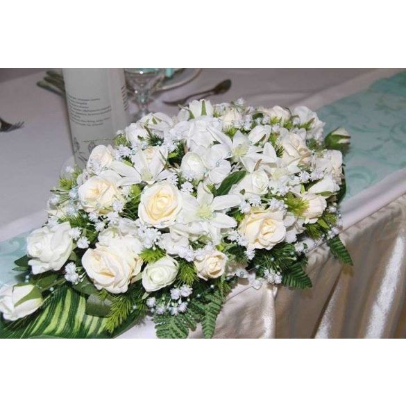 Ekrü-fehér türkiz díszítésű asztaldísz 