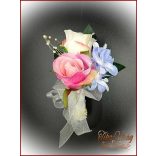 Pink-ekrü-barack-kék 32 szálas örök-csokor+kitűzővel 