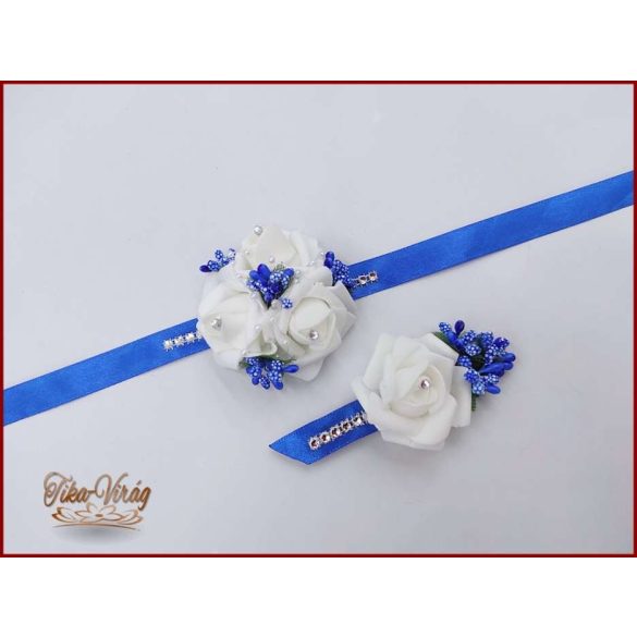 Fehér rózsás- királykék díszítésű csuklódísz 