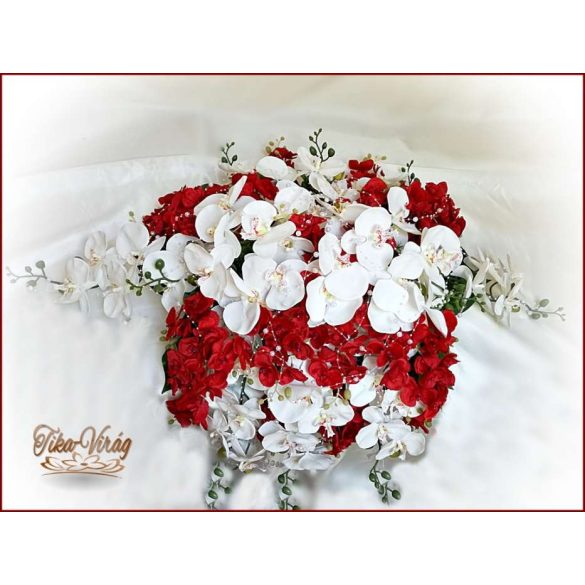 Piros-fehér orchideás örök-főasztaldísz 