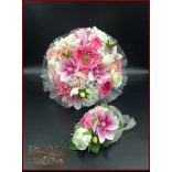 RÓZSASZÍN SZELLŐRÓZSÁS-FEHÉR RÓZSÁKKAL, LIZIANTUSZOS ÖRÖK-CSOKOR+kitűzővel 