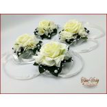 Ekrü-rózsás fehér gyöngy-díszítésű csuklódísz 