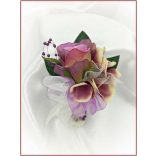 Lila-pasztell kitűző, bokréta 1 virágos 