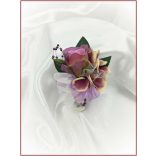 Lila-pasztell kitűző, bokréta 1 virágos 