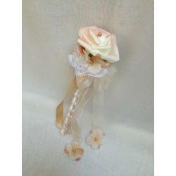   Vintage színű hamvas barack dobó, koszorúslány, vagy köszöntő örök-csokor 