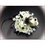 Fekete-fehér csuklódísz 