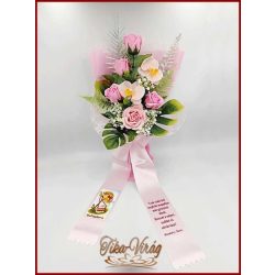   Rózsaszín rózsák- rózsaszín orchideás szappan-virág csokor + ballagó szalaggal 