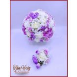 Lila fehér örökcsokor kitűzővel 