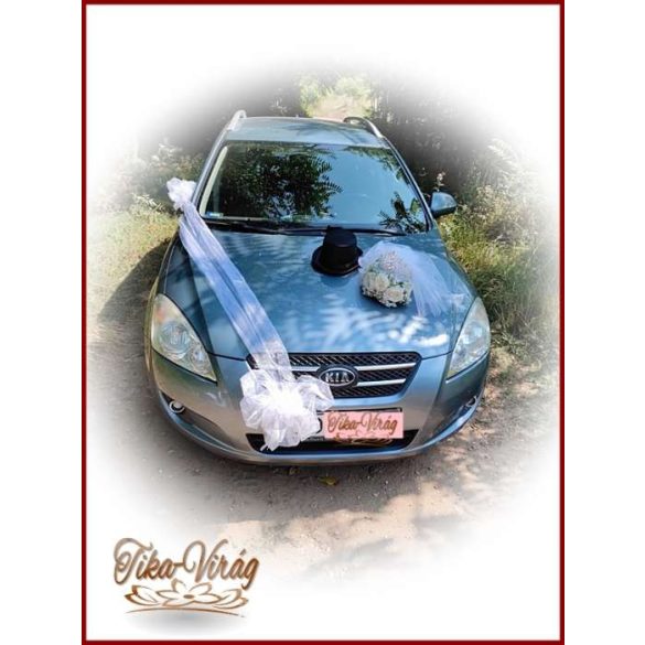 Szívek királynője Autódísz. Koronával és Fekete Cilinderrel díszített autódísz 