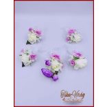 Lila-fehér kitűző, bokréta 