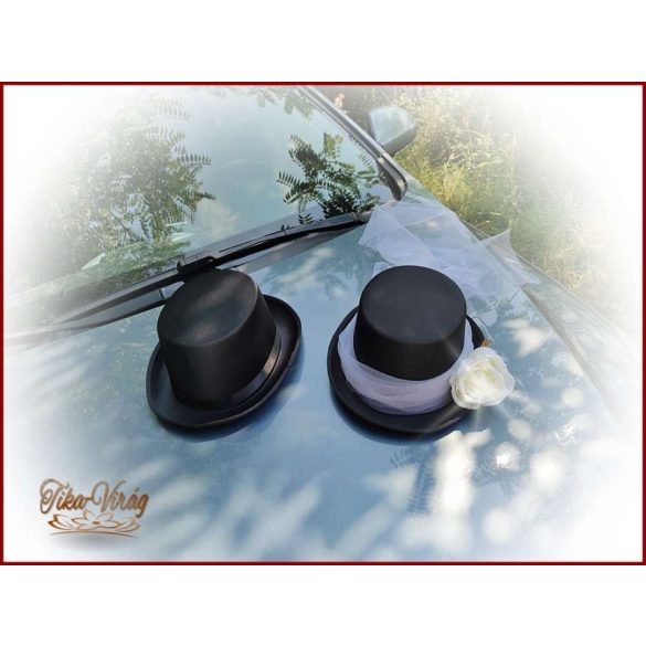 Fekete Cilinderes autódísz 