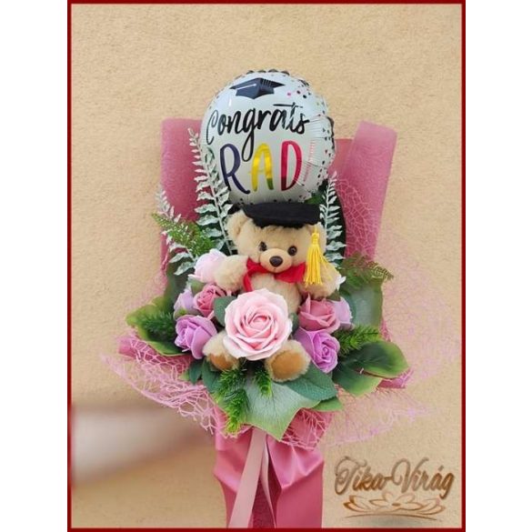 Ballagási örök csokor – lufis macis szappanrózsás egyedi ajándék