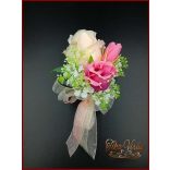 Púder-rózsaszín kitűző, bokréta 