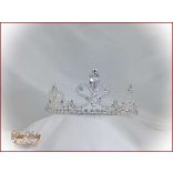 Tiara kristály-strasszos AB-kristály kövekkel díszítve 144853.