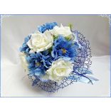 Tört-fehér rózsás- kék azáleás örök-csokor 