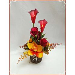 Őszi-árnyalatú ikebana, asztaldísz összeállítás 