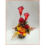 Őszi-árnyalatú ikebana, asztaldísz összeállítás 