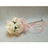 Ekrü-barack dobó, koszorúslány vagy köszöntő örök-csokor 