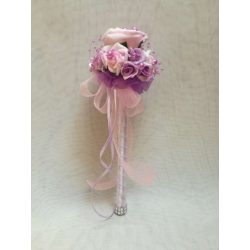   Rózsaszín-lila dobó, koszorúslány vagy köszöntő örök-csokor 