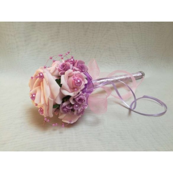 Rózsaszín-lila dobó, koszorúslány vagy köszöntő örök-csokor 